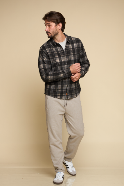 Nazare Cove - Men's Button Front Long Sleeve Flannel
