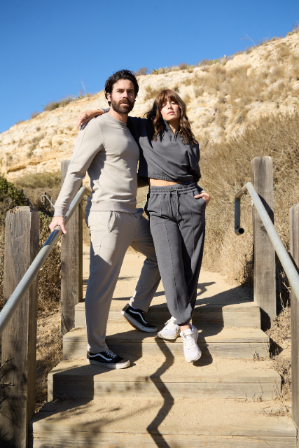 Maverick - Women's Quarter Zip